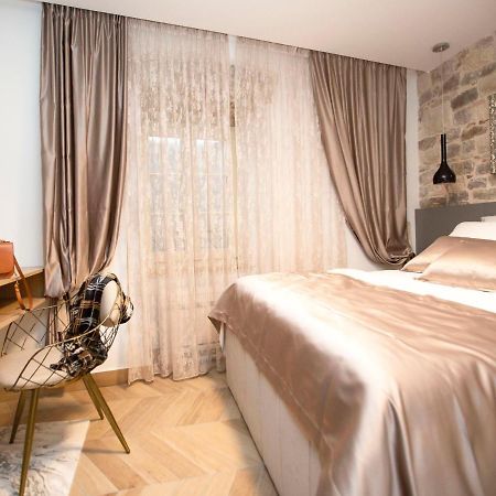 Luxury Apartments Lilly 2 สปลิท ภายนอก รูปภาพ