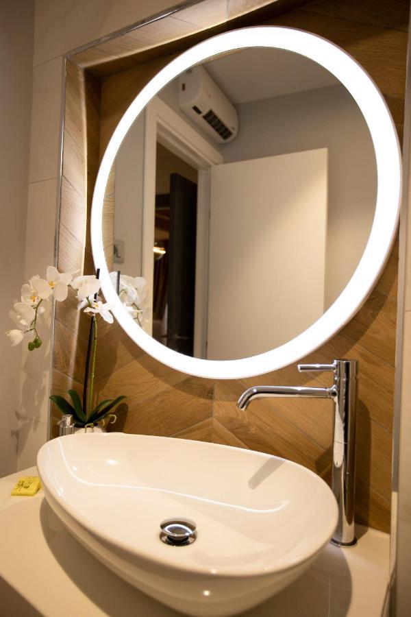 Luxury Apartments Lilly 2 สปลิท ภายนอก รูปภาพ
